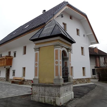 Apartmaji Pri Marodnu Bohinj Bilik gambar