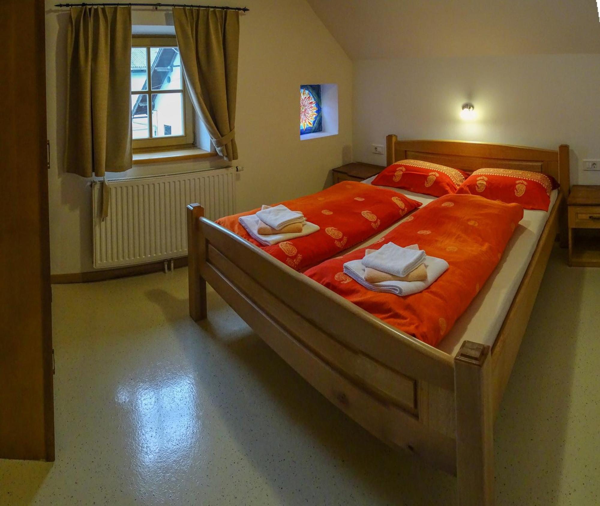 Apartmaji Pri Marodnu Bohinj Bilik gambar