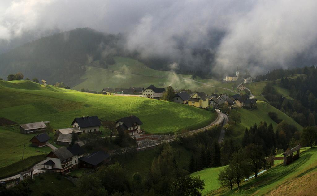 Apartmaji Pri Marodnu Bohinj Luaran gambar